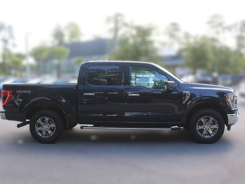 Used 2022 Ford F150 XLT w/ Equipment Group 302A High AWD/4WD image 13