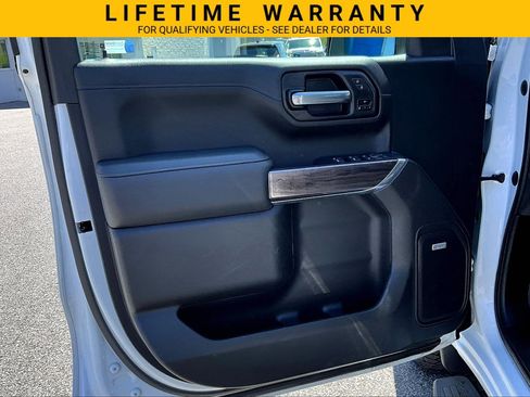 Used 2022 Chevrolet Silverado 1500 LTZ w/ LTZ Premium Package AWD/4WD image 19