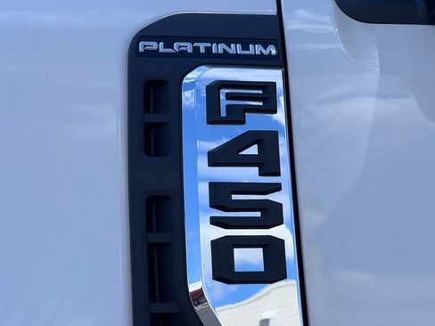 New 2026 Ford F450 Platinum w/ Platinum Plus Package AWD/4WD image 20
