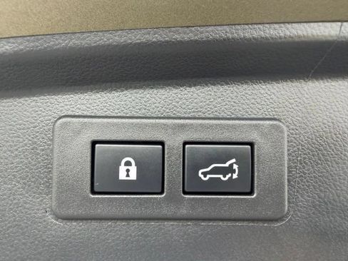 Used 2025 Subaru Outback Onyx Edition AWD/4WD image 24