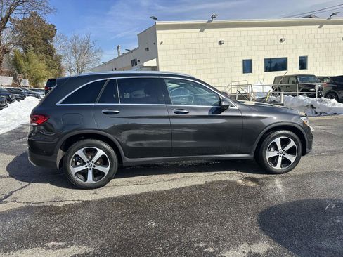 Used 2021 Mercedes-Benz GLC 300 4MATIC w/ Driver Assistance Package image 2