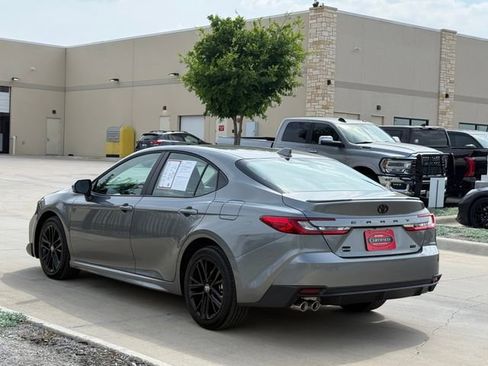 Used 2026 Toyota Camry SE w/ Convenience Package AWD/4WD image 4