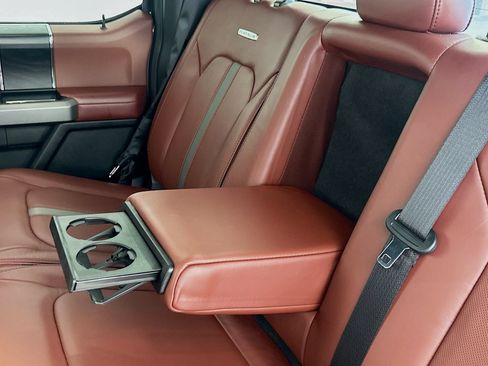 Used 2019 Ford F150 Platinum w/ Equipment Group 701A Luxury AWD/4WD image 28
