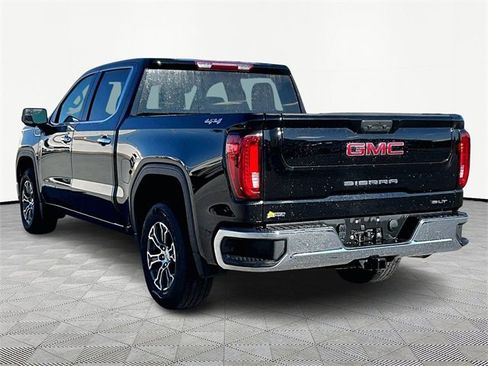 Used 2024 GMC Sierra 1500 SLT image 4