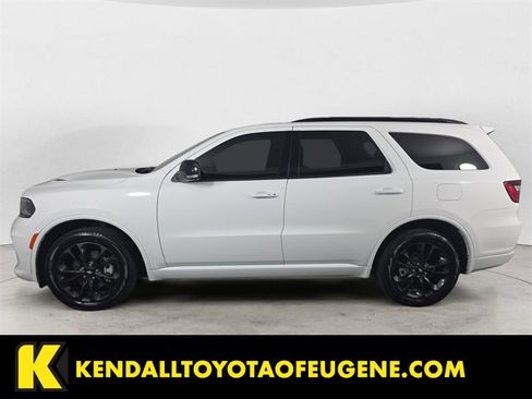 Used 2025 Dodge Durango GT image 2