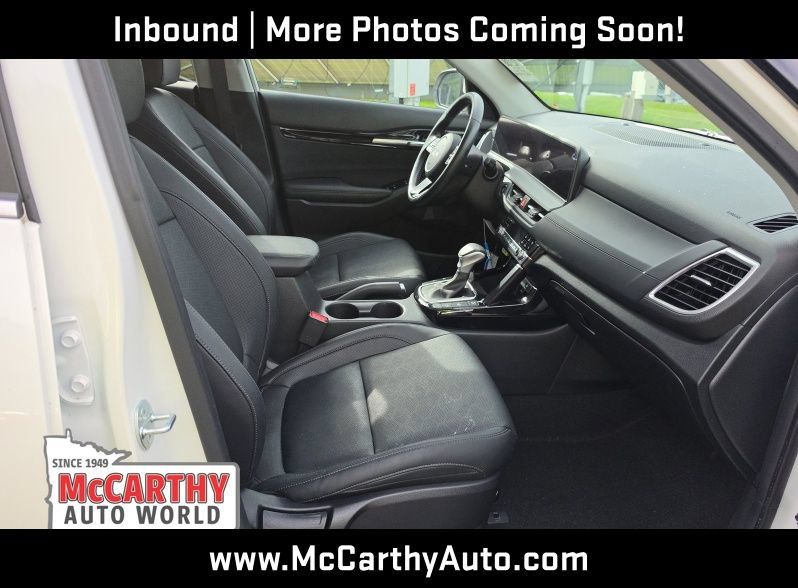Used 2024 Kia Seltos EX AWD/4WD image 14