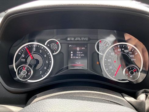Used 2026 RAM 2500 Tradesman AWD/4WD image 22