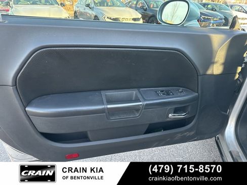 Used 2010 Dodge Challenger R/T image 18