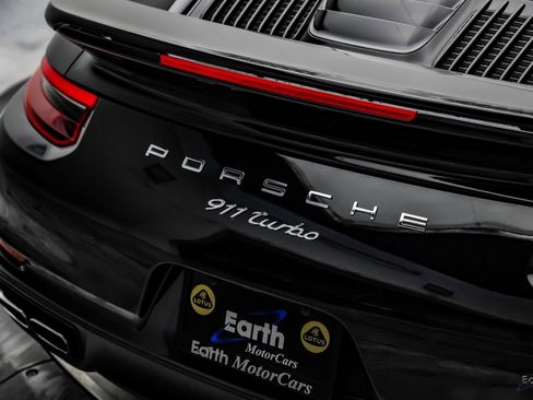 Used 2019 Porsche 911 Turbo image 37