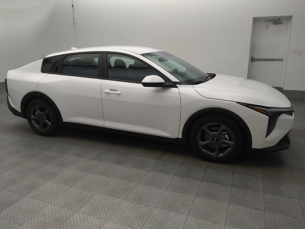 Used 2025 Kia K4 FWD image 11