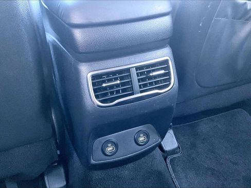 Used 2022 Hyundai Santa Fe SEL AWD/4WD image 31