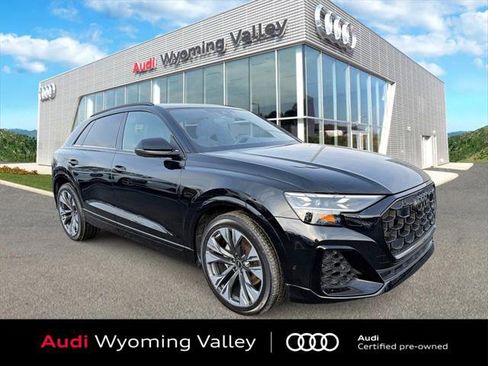 Certified 2025 Audi Q8 Prestige image 1