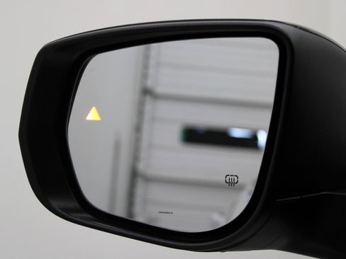 Used 2025 Jeep Grand Cherokee Laredo X image 16