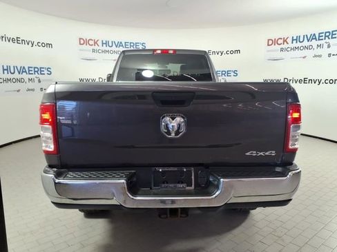 Used 2021 RAM 2500 Tradesman w/ Chrome Appearance Group AWD/4WD image 5