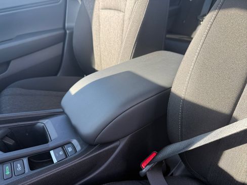 Certified 2025 Honda Accord SE image 14