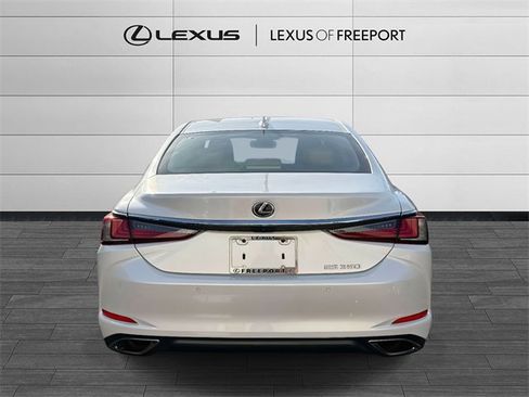 Used 2023 Lexus ES 350 w/ Premium Package image 5