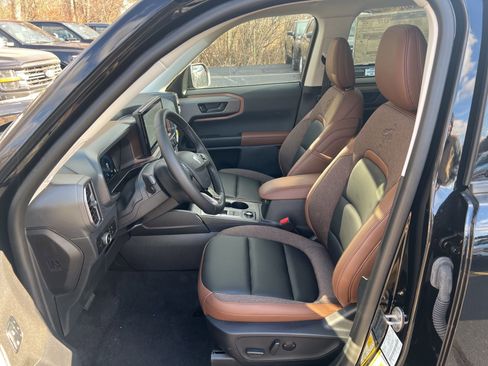 New 2025 Ford Bronco Sport Outer Banks w/ Outer Banks Tech Package+ image 18