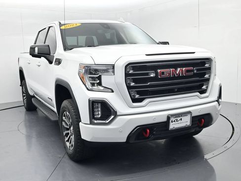 Used 2021 GMC Sierra 1500 AT4 w/ AT4 Premium Package AWD/4WD image 2