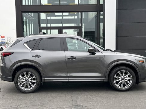 New 2025 MAZDA CX-5 AWD 2.5 S image 4