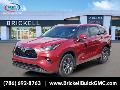 Used 2025 Toyota Highlander XLE