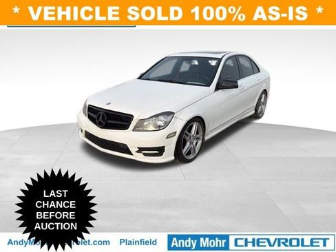 Used 2013 Mercedes-Benz C 300 4MATIC Sedan image 1