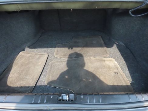 Used 2014 Chevrolet Impala LT w/ LT Sunroof Package FWD image 14
