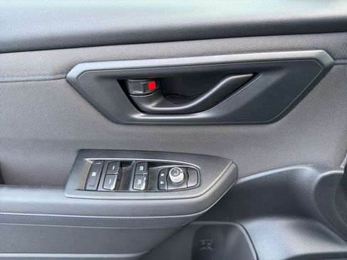 Certified 2025 Subaru Forester Premium w/ Convenience Package #2 image 26