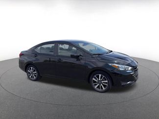 Used 2025 Nissan Versa SV FWD video 2