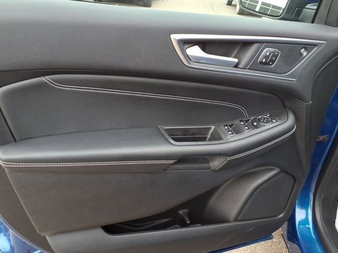 Certified 2024 Ford Edge Titanium w/ Class II Trailer Tow Package image 13