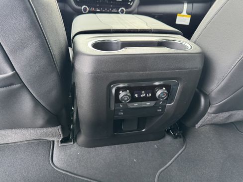 New 2026 Chevrolet Tahoe High Country image 16