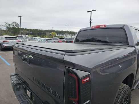 Used 2019 Toyota Tundra SR5 image 15