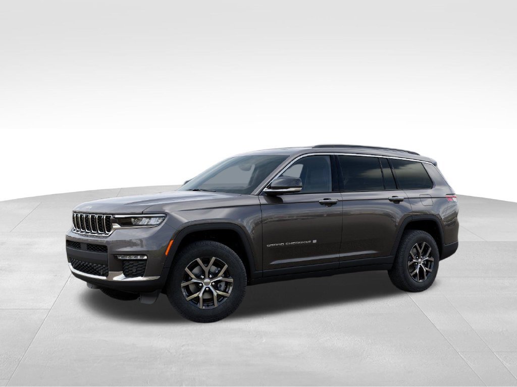 Used 2025 Jeep Grand Cherokee L Limited w/ Luxury Tech Group II AWD/4WD image 2