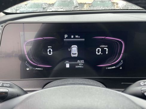 Used 2023 Kia Sportage EX image 17