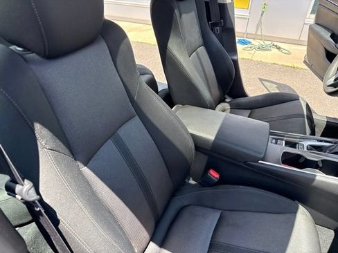 Used 2019 Honda Accord EX image 25