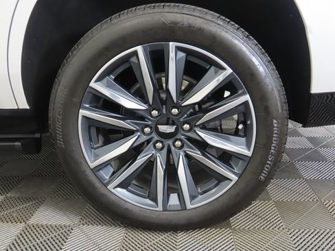 Used 2021 Cadillac Escalade Sport w/ Driver Assist Tech Package image 31