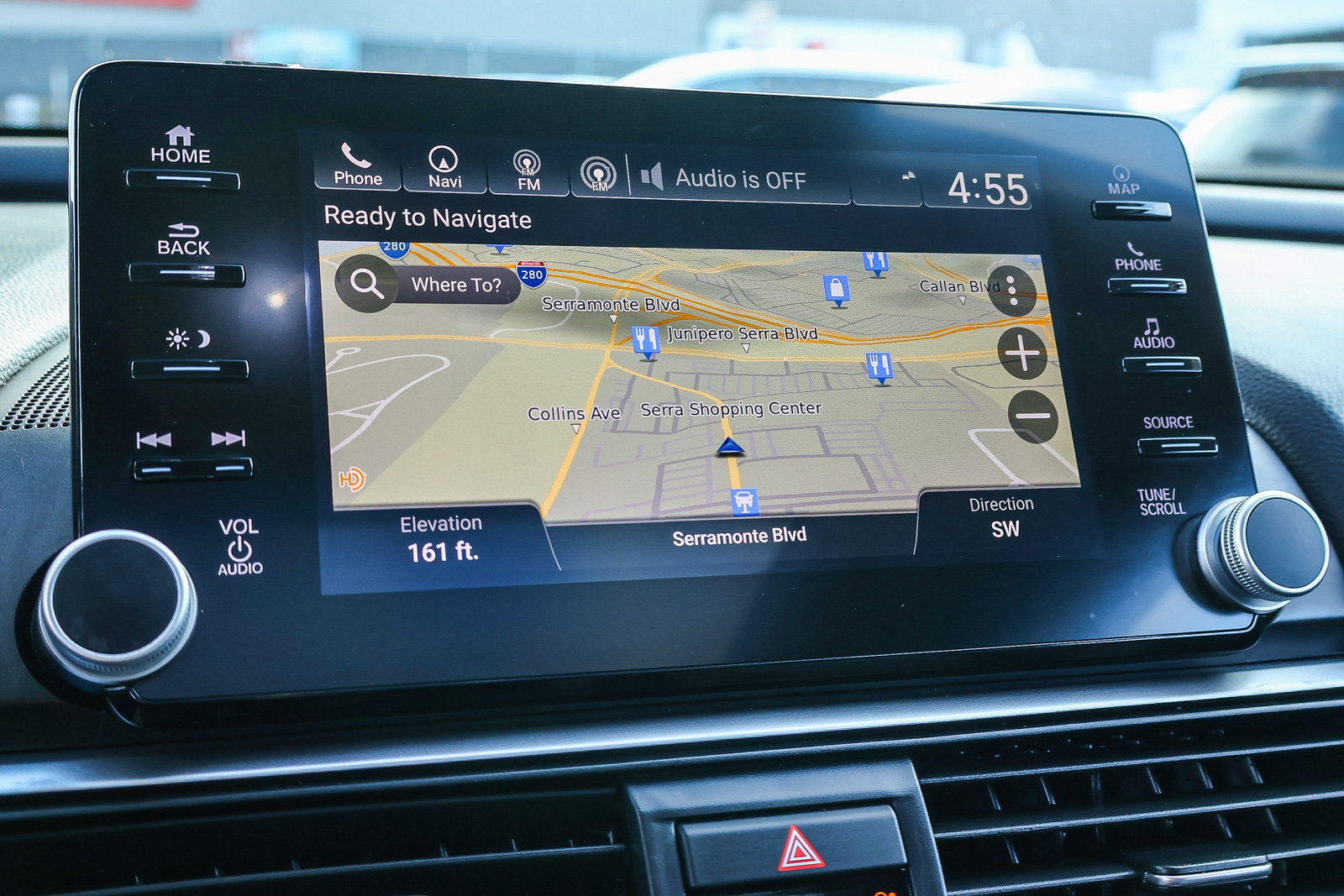 Used 2018 Honda Accord Touring image 6