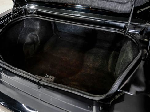 Used 2016 Dodge Challenger SRT image 52