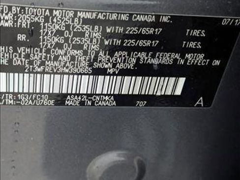 Used 2017 Toyota RAV4 XLE FWD image 20
