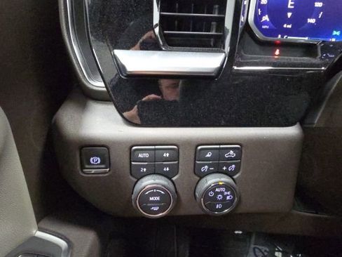 New 2026 Chevrolet Silverado 1500 LTZ w/ Z71 Off-Road Package image 19