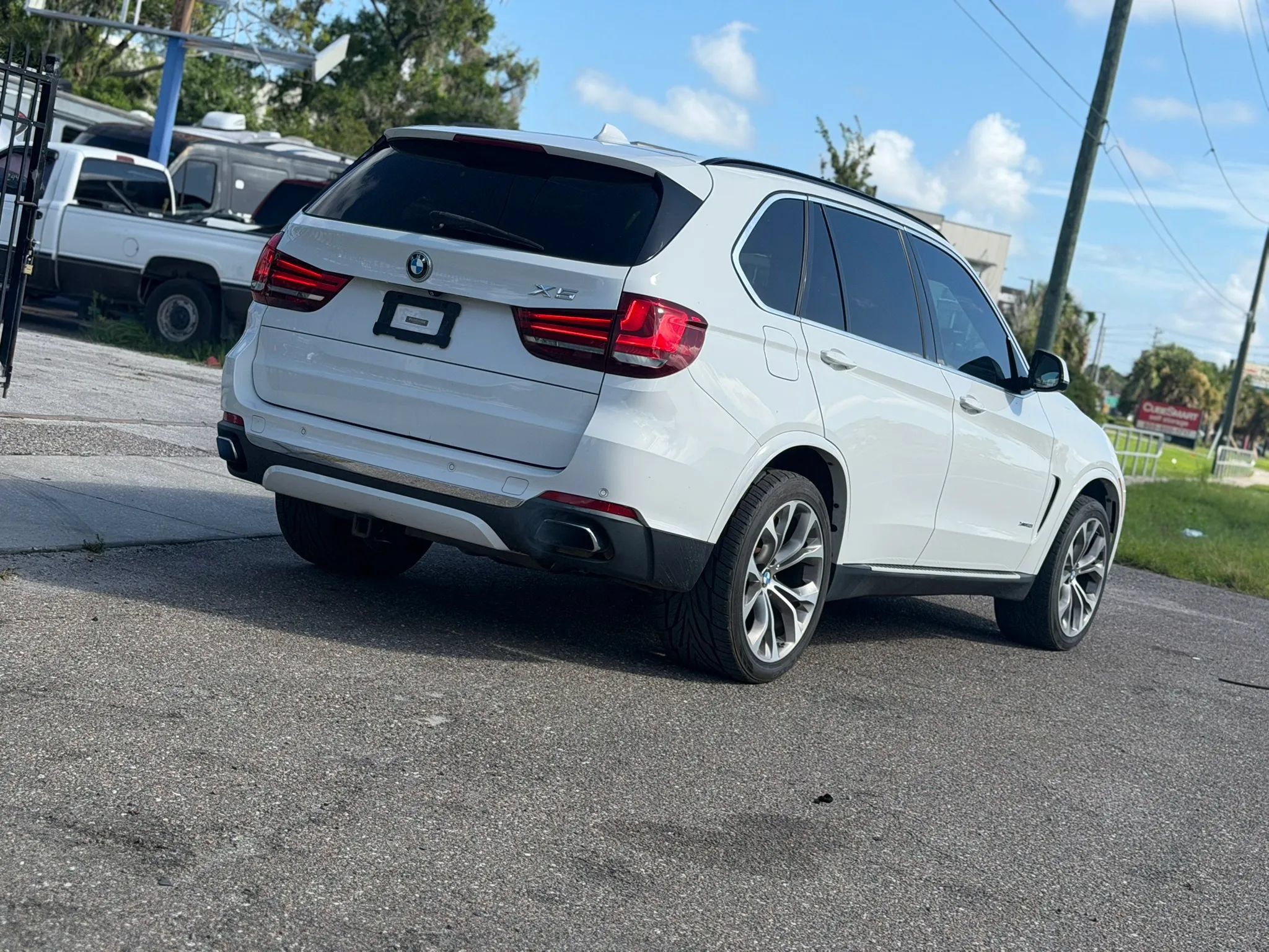 Used 2014 BMW X5 xDrive50i AWD/4WD image 2