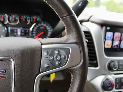 Used 2019 GMC Yukon SLT RWD image 18