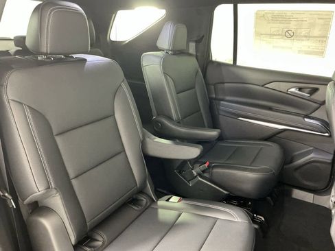 New 2026 Chevrolet Traverse LT w/ Driver Confidence Package image 13