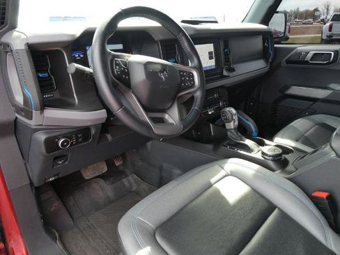 Certified 2023 Ford Bronco Black Diamond image 22