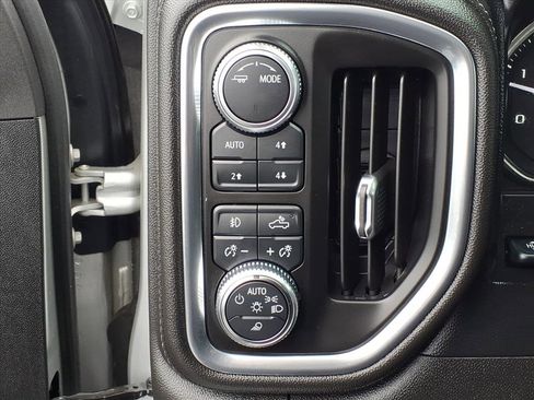 Used 2021 GMC Sierra 3500 Denali w/ Denali Ultimate Package image 5