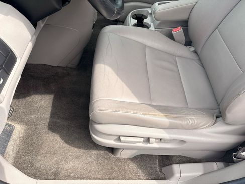 Used 2013 Honda Odyssey EX-L image 12