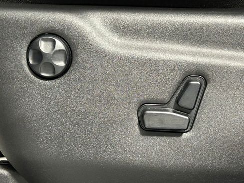 Used 2020 Dodge Durango SRT image 33