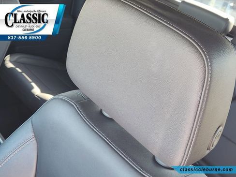 Used 2025 Chevrolet Silverado 1500 LT Trail Boss w/ Convenience Package II image 16