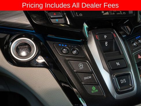 Used 2025 Honda Odyssey Elite image 14