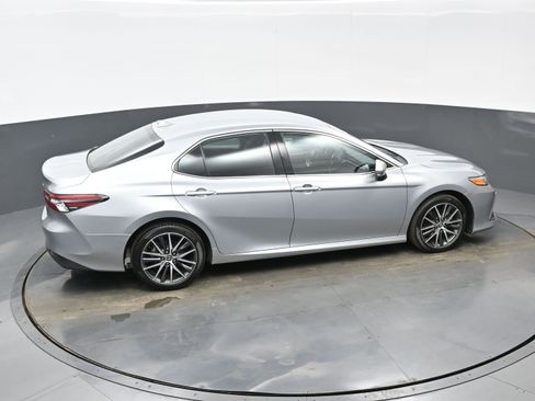 Used 2023 Toyota Camry XLE image 42