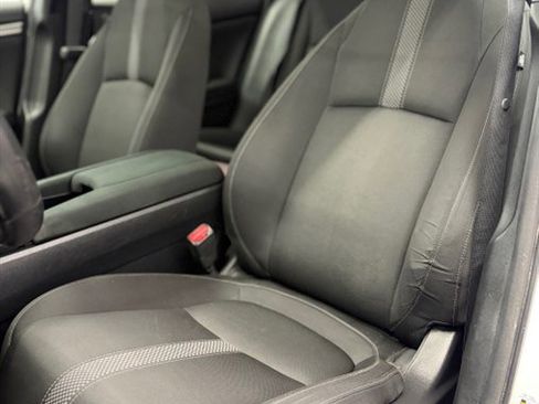 Used 2021 Honda Civic EX image 12